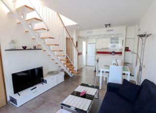 Seaside Heritage Apartment - 3