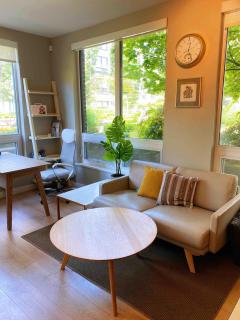 Richmond 2BR Fully Furnished 5 Min Walk to Walmart and Dining - 0