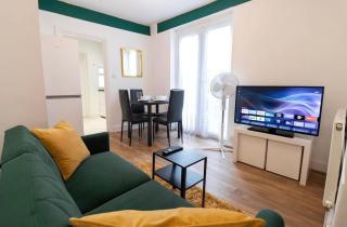 Charming 3 Bed House with Garden - Bickley - 9