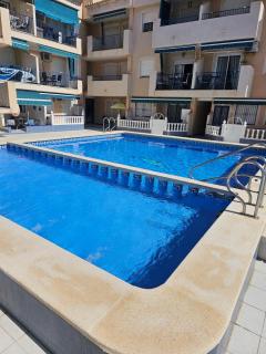 Naufragos Apartment 1st Line Torrevieja Beach - 5