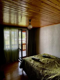 Jeiran Japaridze's Guesthouse - 1