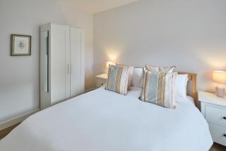 94 Roseberry Cottage in the market town of Guisborough - 3
