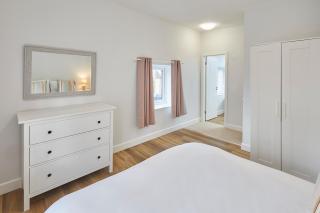96 Roseberry Cottage in the market town of Guisborough - 5