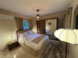 Cozy 2-Bedroom Apartment with Garden & AC, Madinaty - Madinaty - 5