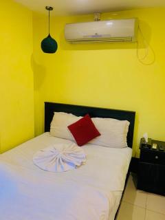 Hotel Relax Inn Sylhet - 3