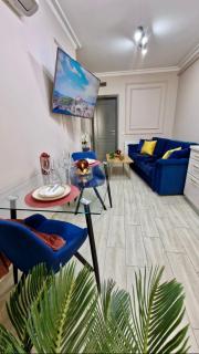 Deluxe Azure Apartment near Palas Mall - Iaşi - 2