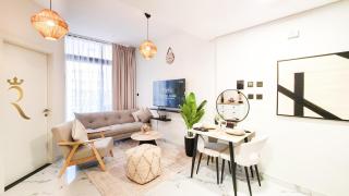 Modern 1BR at Maryah Vista pool, Gym & Parking - 0