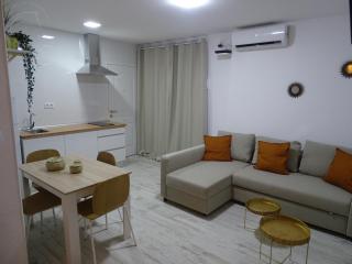 Casasjerezanas Loft Aitana - 1