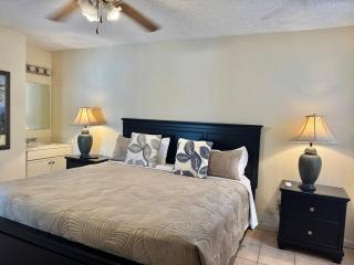 Waterfront 2-BR Home in Providenciales - 7