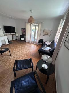 Villa Lake View 2 Double Bedrooms - 9