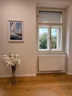 Luxury Modern Apartment - 6