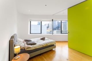 Heart of Mel CBD Top Level View QV Mel Central 1BR - 5