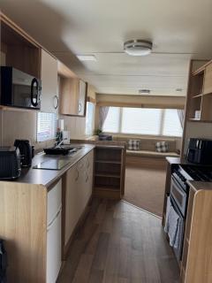 Marine Holiday Park - D&G Caravan - Rhyl - 3