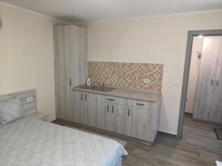 Căsuțe la curte - 2