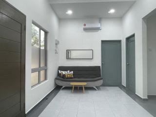 Casa de Alyzaa - Kampong Lendu - 7