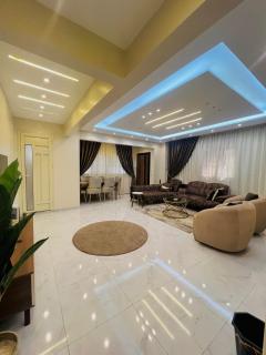 شقه فندقيه فاخره مدخل خاص - Il Cairo - 5