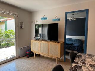 Maisonnette au calme, résidence piscine et wifi, lac, océan - 5