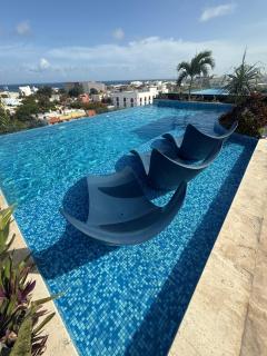 NEW Luxury Modern Condo by Menesse - 6