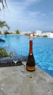 NEW Luxury Modern Condo by Menesse - 8