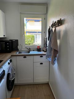 Maisonnette au calme, résidence piscine et wifi, lac, océan - 2