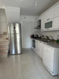 Charming Villa Steps from Long Beach - Kuşadası - 9