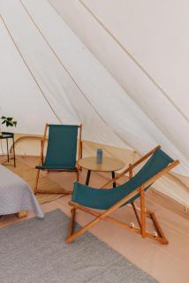 Lakeside camping - 7