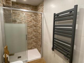 Romántico Ático Terraza privada y Cochera Gratis - 3