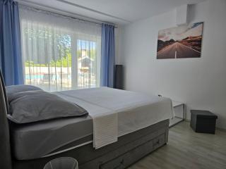 Holiday apartment in Tribunj with terrace, air conditioning, W-LAN 5034-1 - 5