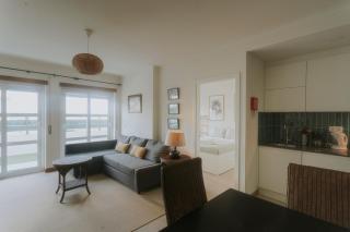 Best Houses 40 - You me and the sea - 2