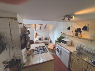 Central loft apartment sea views - 1