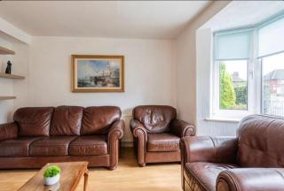 Great house close to tram station airport - 5