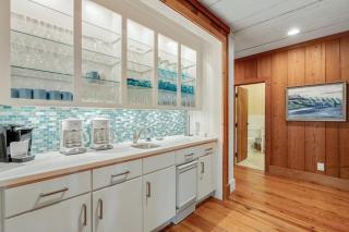 Kitchens Beach House home by Peace Vacations - Georgetown - 1