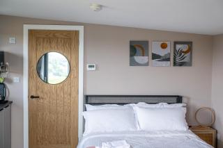 The Outside-Inn Wirksworth - 7