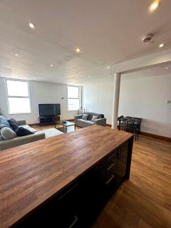 Seaside Apartment, on the doorstep of the Beach! - 4