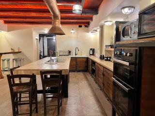 The Urban Chalet - 1