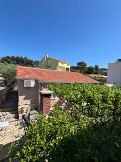 Apartmani Ivan Šolta - 2