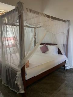 Mirissa Gold Rush Guest House - 1