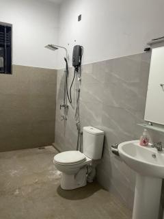 Highway View Transit Kiribathgoda - 7