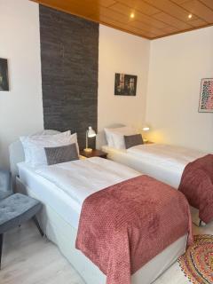 Mahesars Home 2 - 5