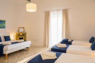 Villa Milano - Jacuzzi Rooftop Lounge with BBQ and Billiard Room - 2