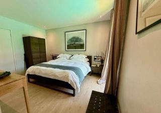 Gryphon House Camps Bay - 3