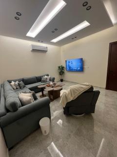 Modern 3BR Apartment Self Check-in - 9