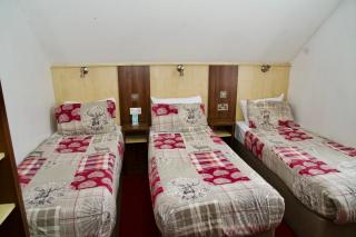 The Gatwick White House Hotel - 0