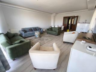 Sea-View Villa in Güzelbahçe - Güzelbahçe - 0