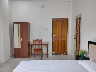Prasads Homestay - Gaya - 8