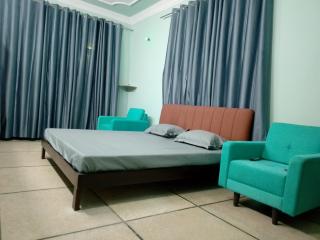Garden Abode - 9
