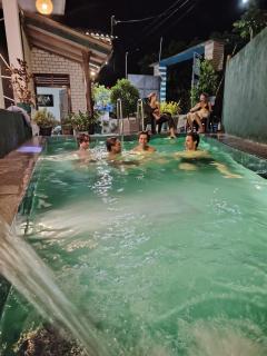 Peacock's Paradise Safari Hostel - 2