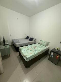 Suite privativa com Estacionamento e Cozinha - 1