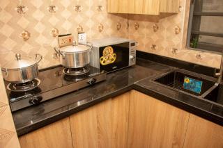 Jeron Apartment, Bariga - 8