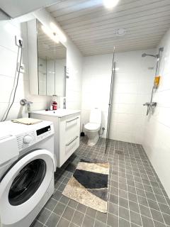 New Cozy 2BR near Airport - 7